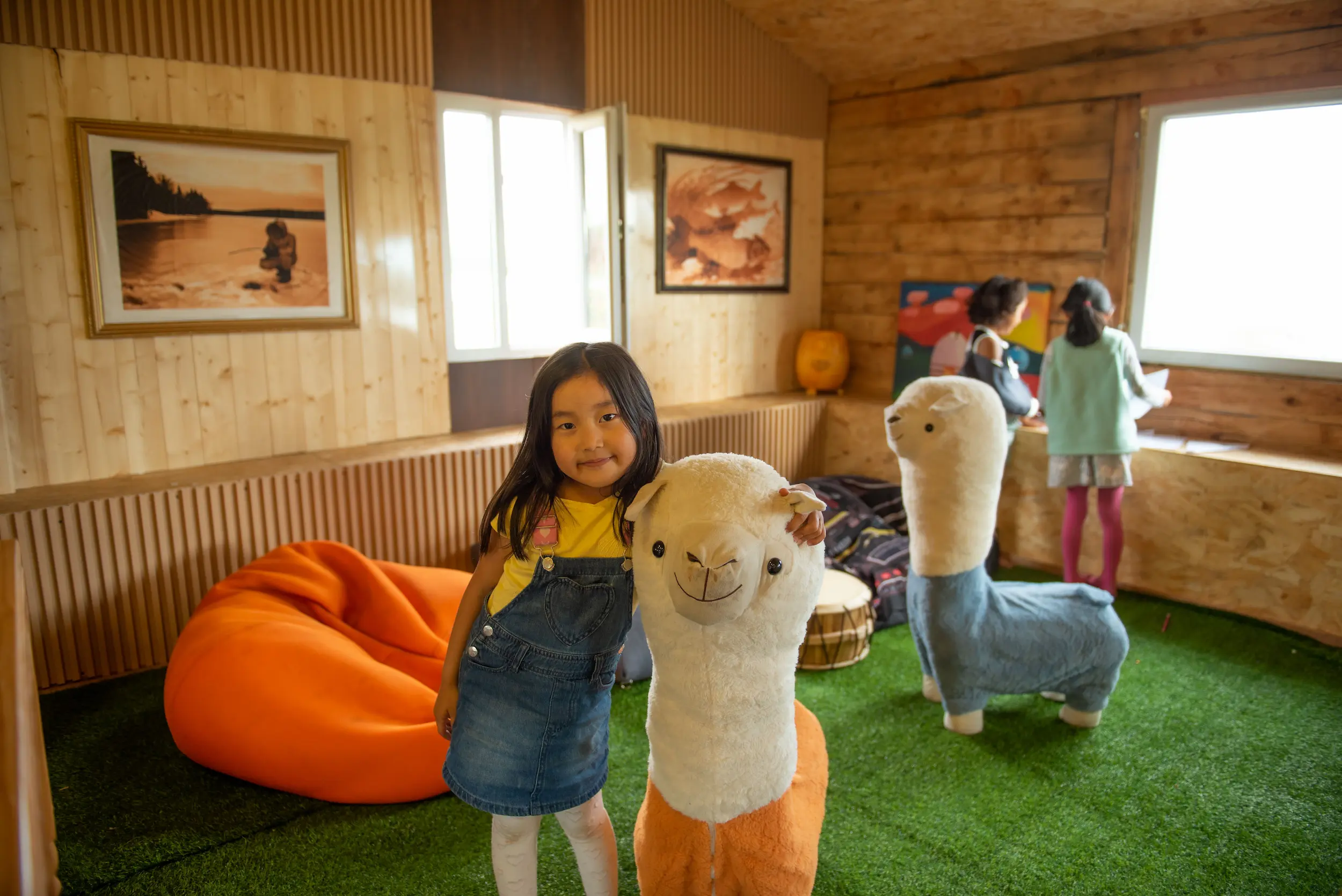 gallery — restaurant — DBR_4914