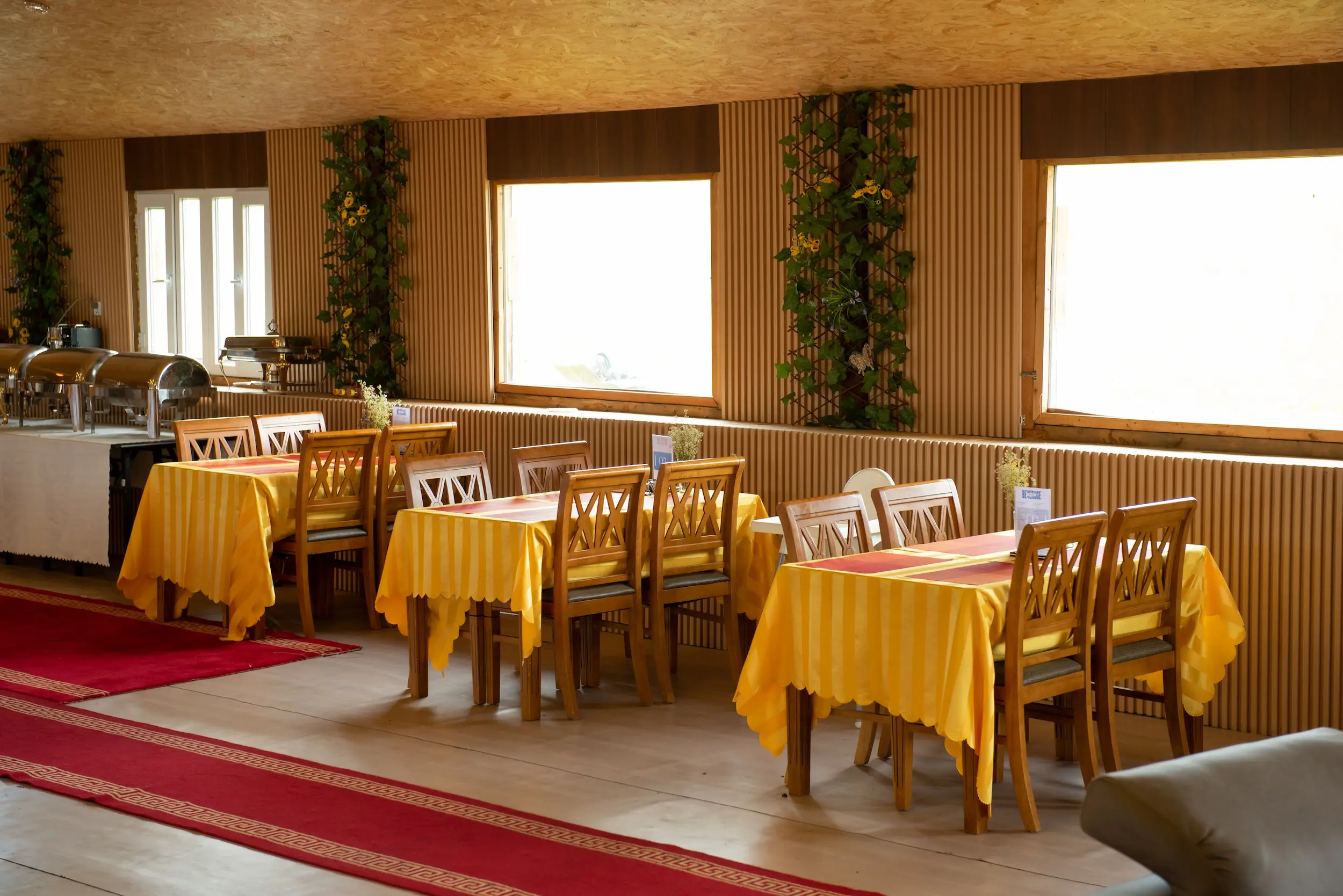 gallery — restaurant — DBR_4938