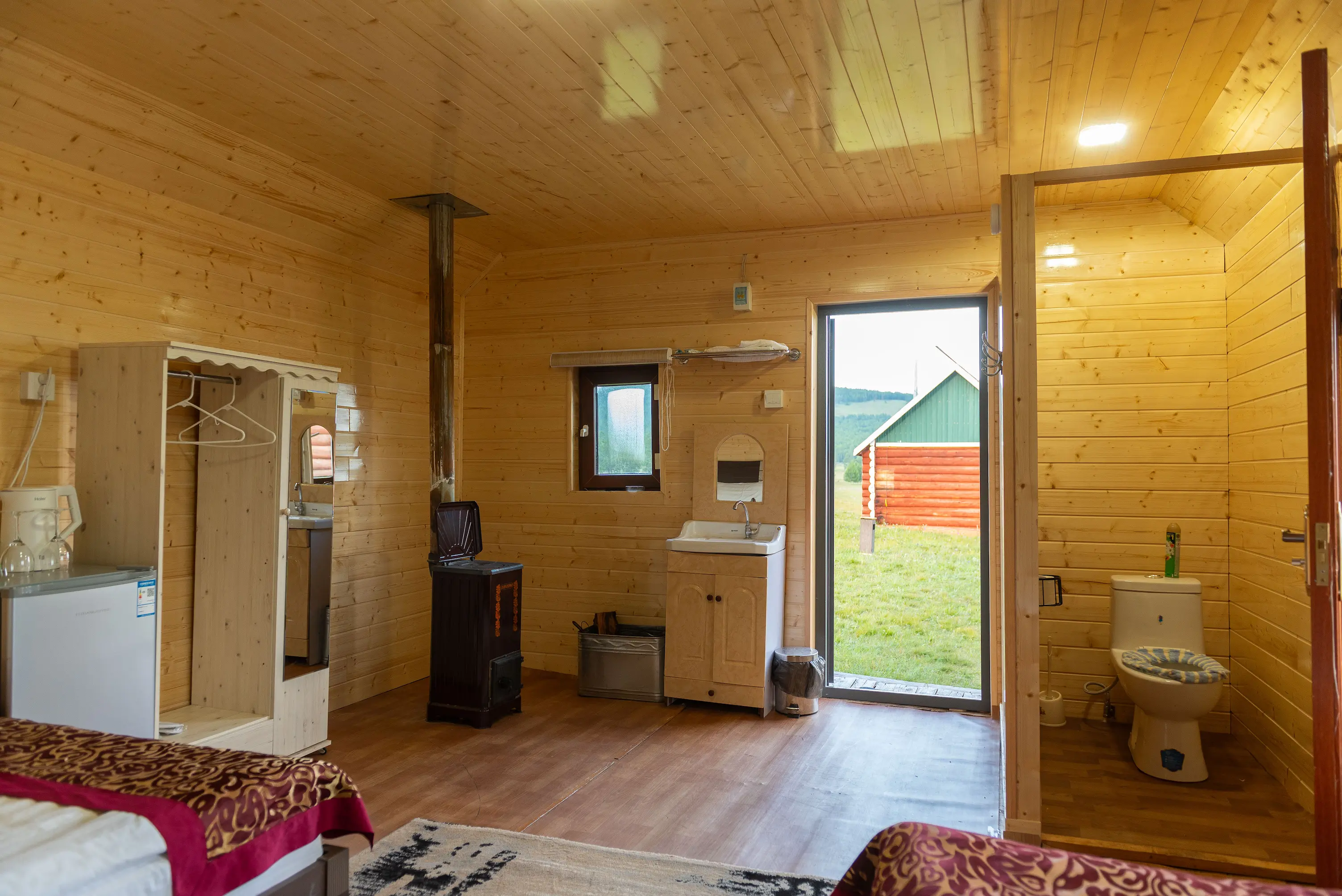 rooms — triple traditional cabin — 03